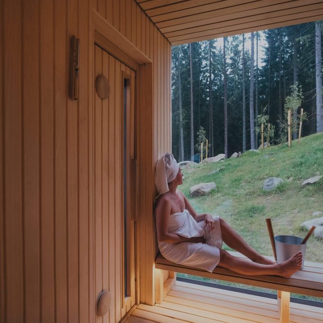 Custom Sauna Builders in Seattle